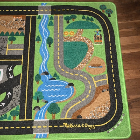 Melissa and Doug Race Car rug - Picture 2 of 4